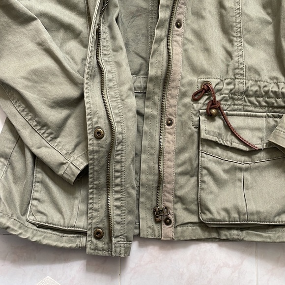 Green jacket - Picture 4 of 7